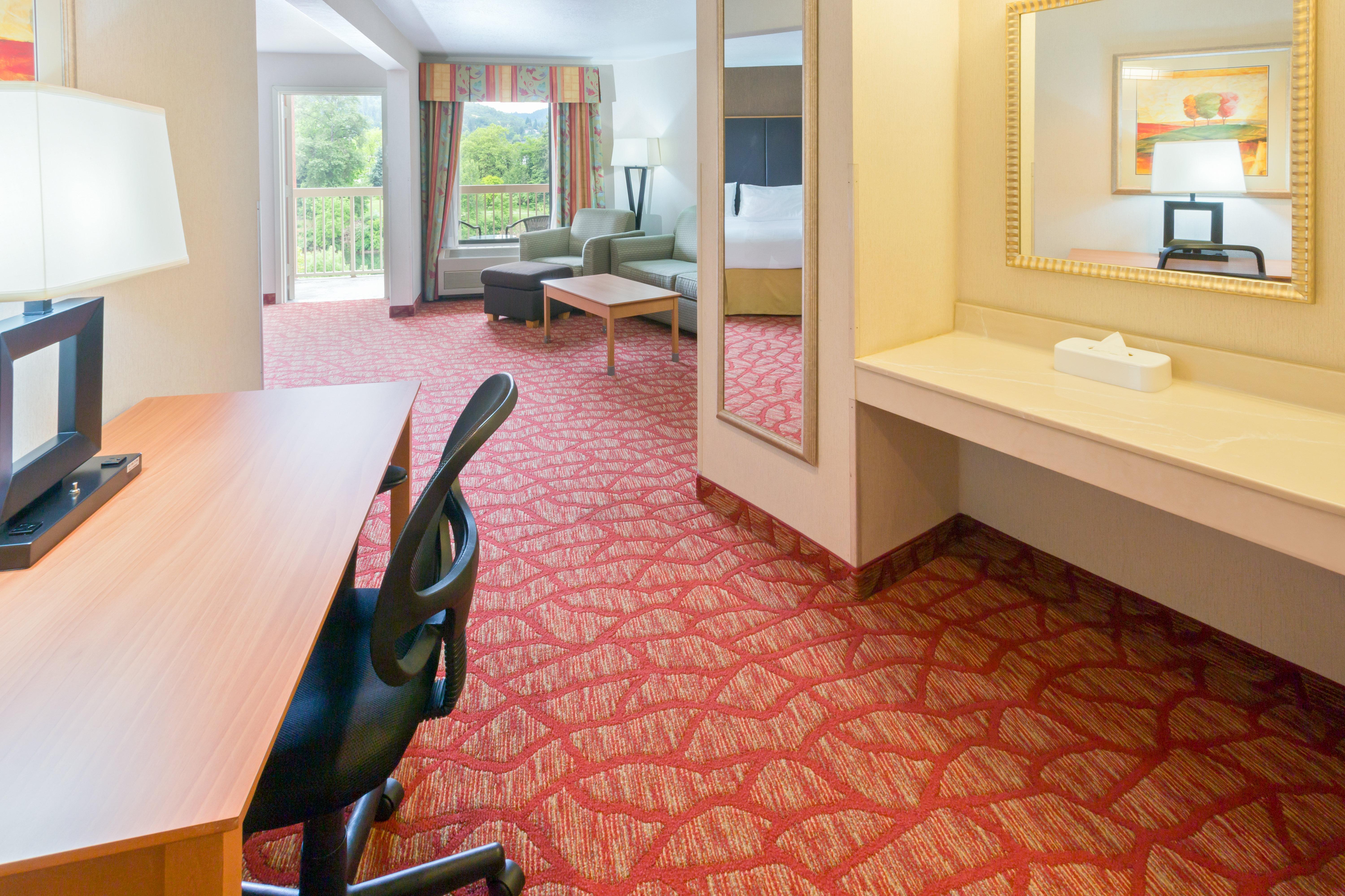 Holiday Inn Express Roseburg By Ihg Exteriér fotografie